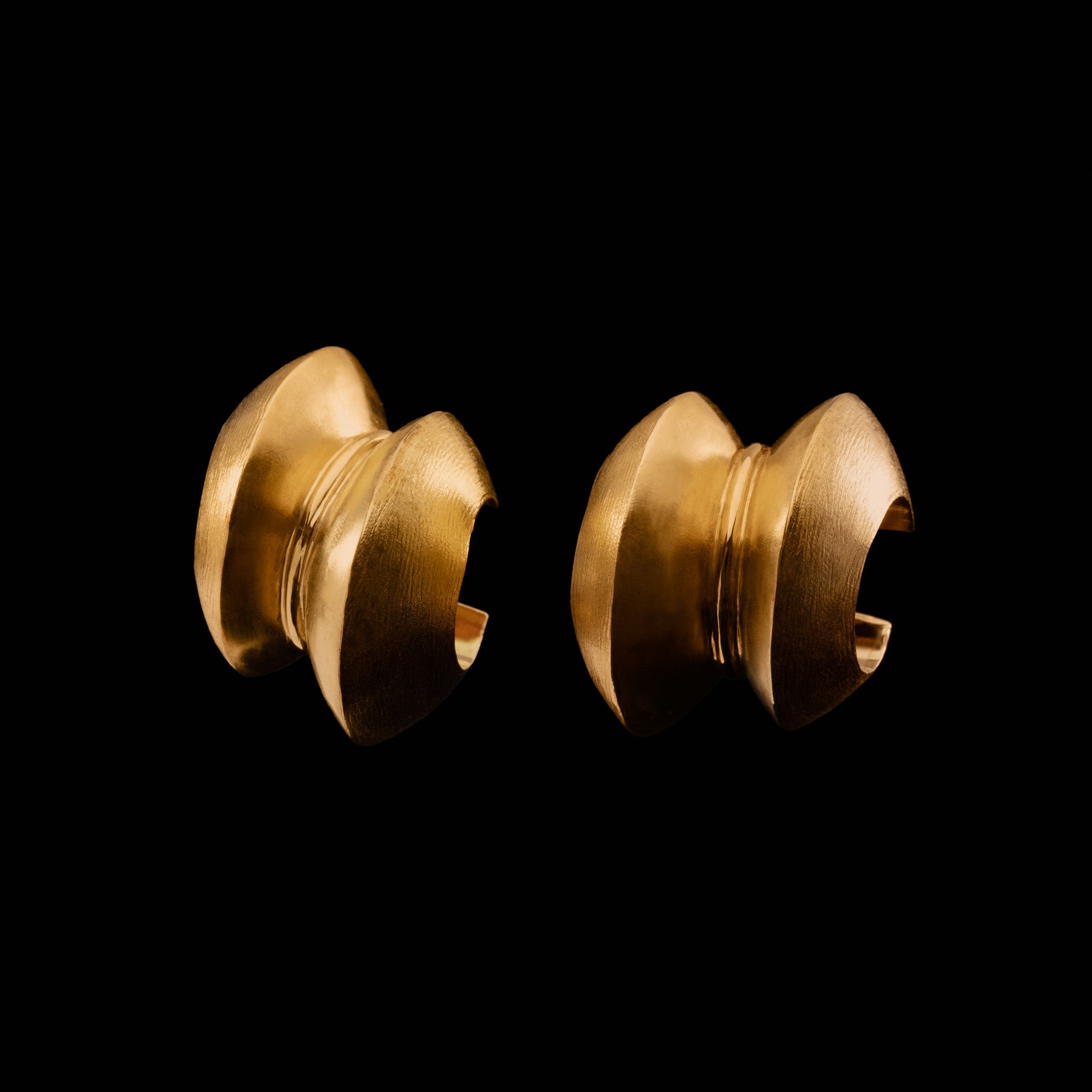 Classic Doric Earrings