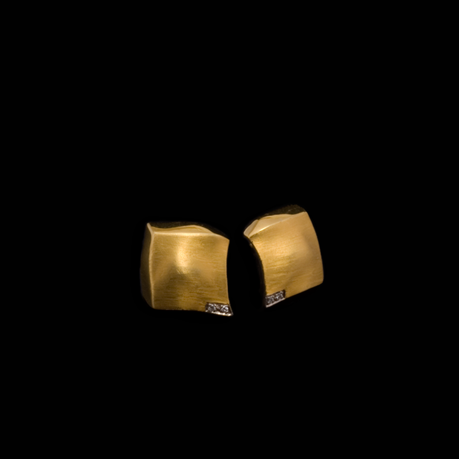 Χρυσά Σκουλαρίκια 18Κ με μπριγιάν Fat Square Earrings
